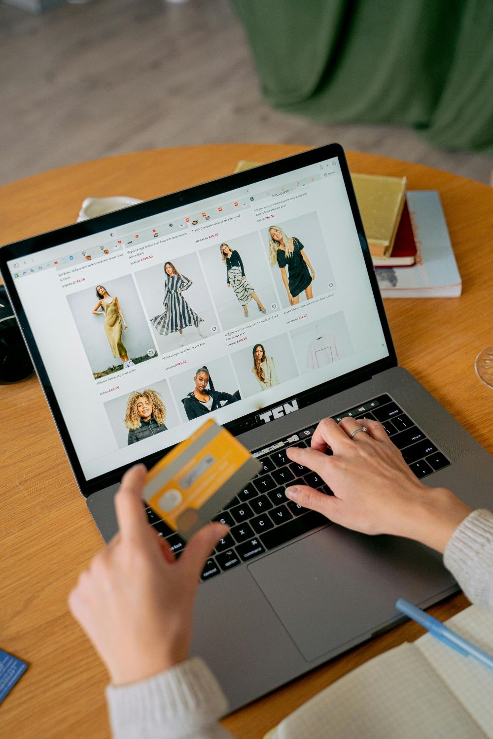 High-ticket ecommerce